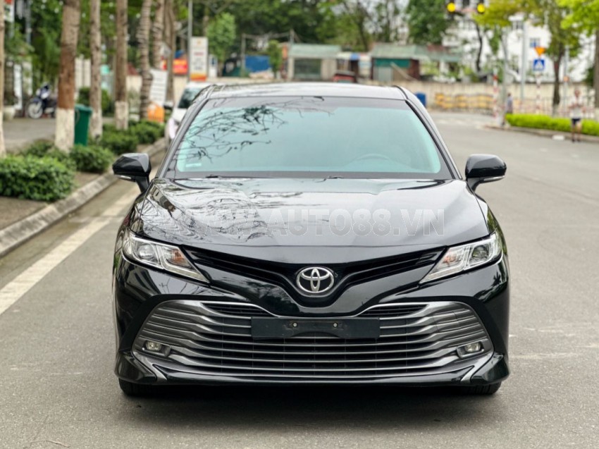 Toyota Camry 2.0G 2021