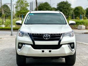 Xe Toyota Fortuner 2.7V 4x2 AT 2018