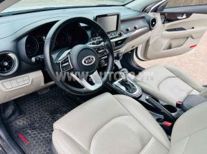 Xe Kia Cerato 1.6 AT Luxury 2018