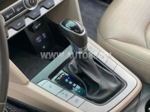Xe Hyundai Elantra 2.0 AT 2020