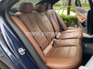 Xe Mercedes Benz E class E300 AMG 2021